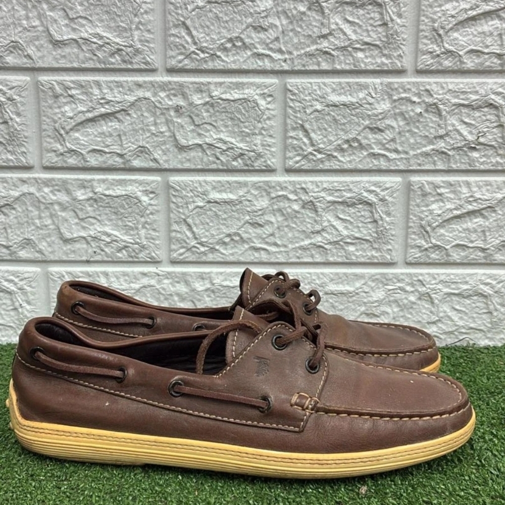 Tod's Brown Leather Boat Shoes / Loafers (US 8)